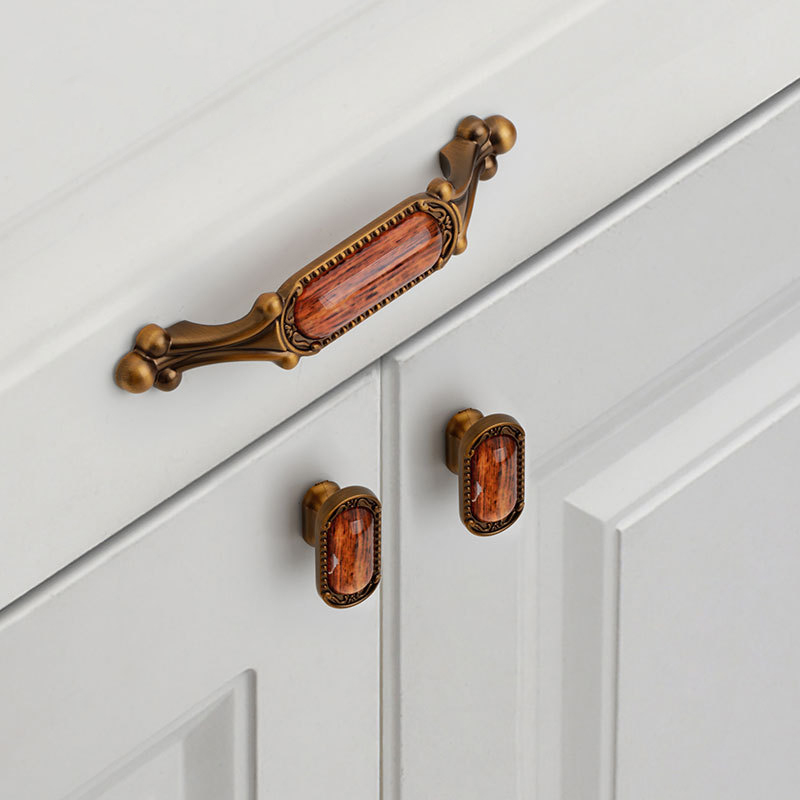 Paidu Manufacturer Chinese Classical Crystal Cabinet Door Handles Antique Wood Grain Wardrobe Handles Furniture Hardware Accessories